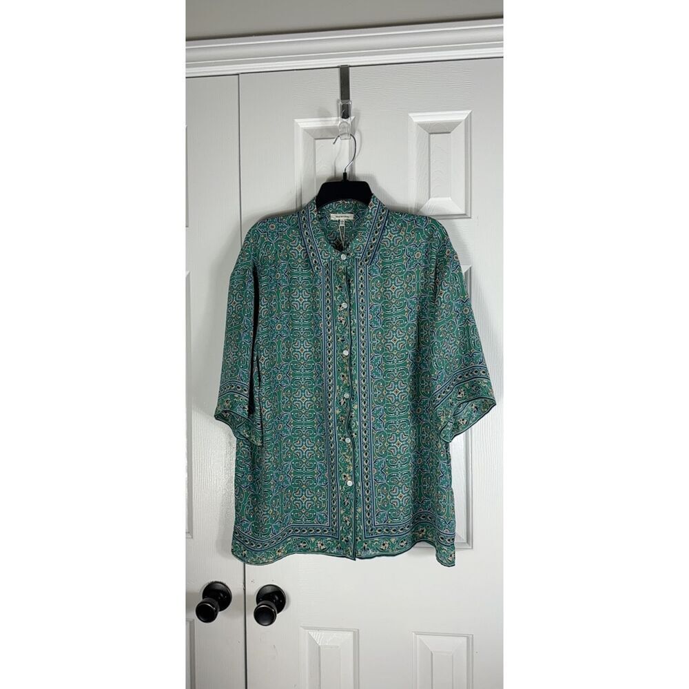 NWT Max Studio Womens Button Front Blouse Size Large